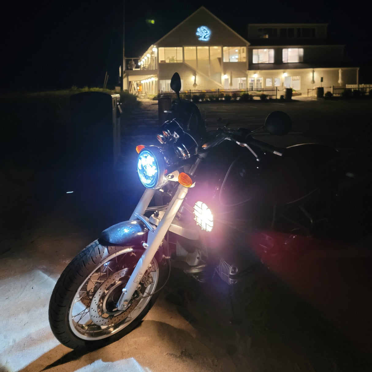 Eagle Lights 7" LED Headlight Kit for BMW R100R, R100T, R1150R, R1200C and R850 Models