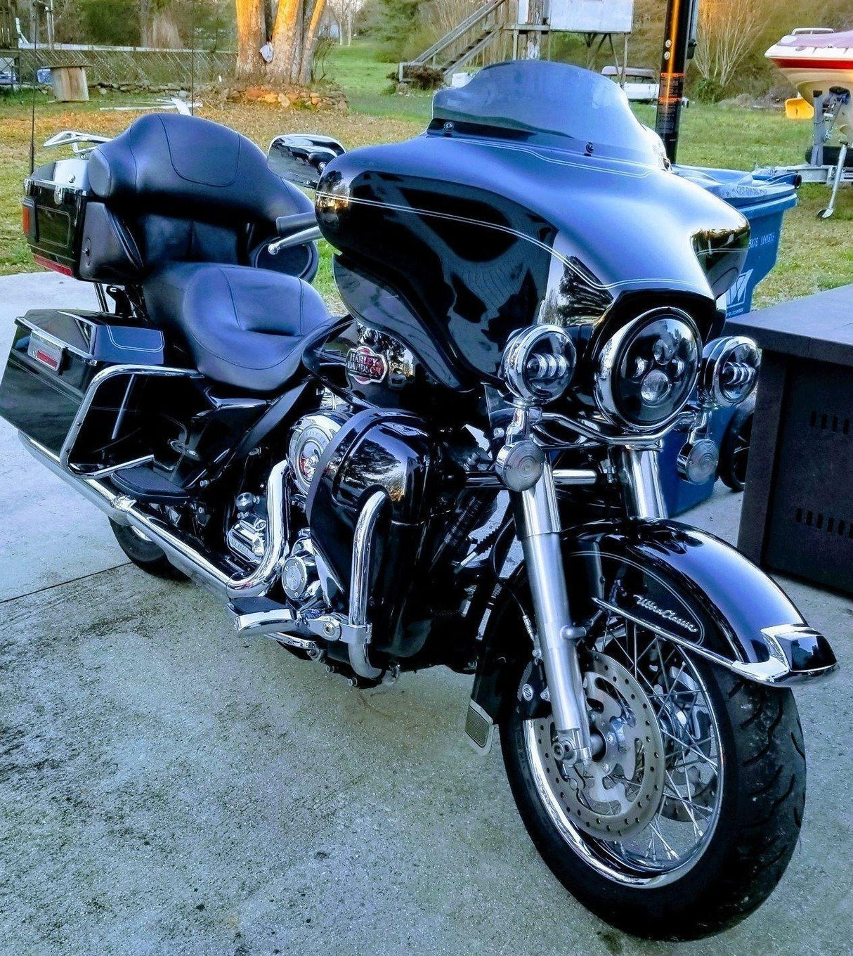 Eagle Lights 7" LED Headlight and 4.5" LED Passing Light Kit for Harley-Davidson® and Indian® Motorcycles - Generation I / Black