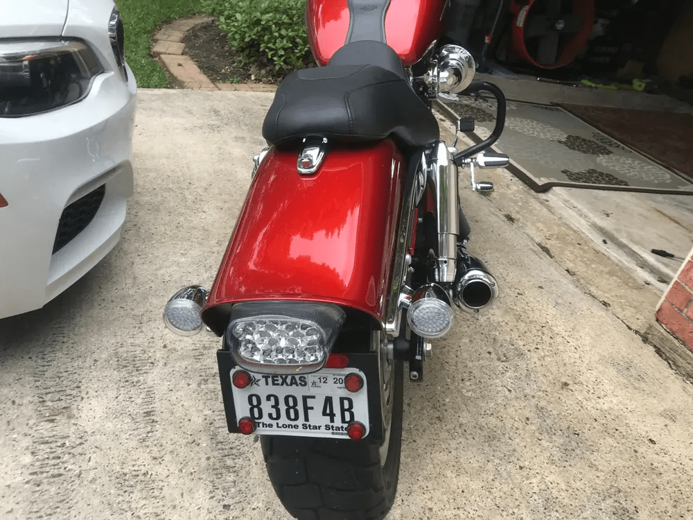 The Benefits of LED Tail Lights with Built-in Turn Signals