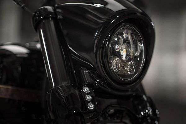 5 3/4" LED Headlights