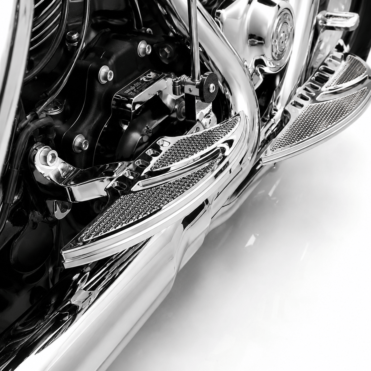 Eagle Lights Blade Series Floorboard and Control Kit for Harley Davidson Motorcycles