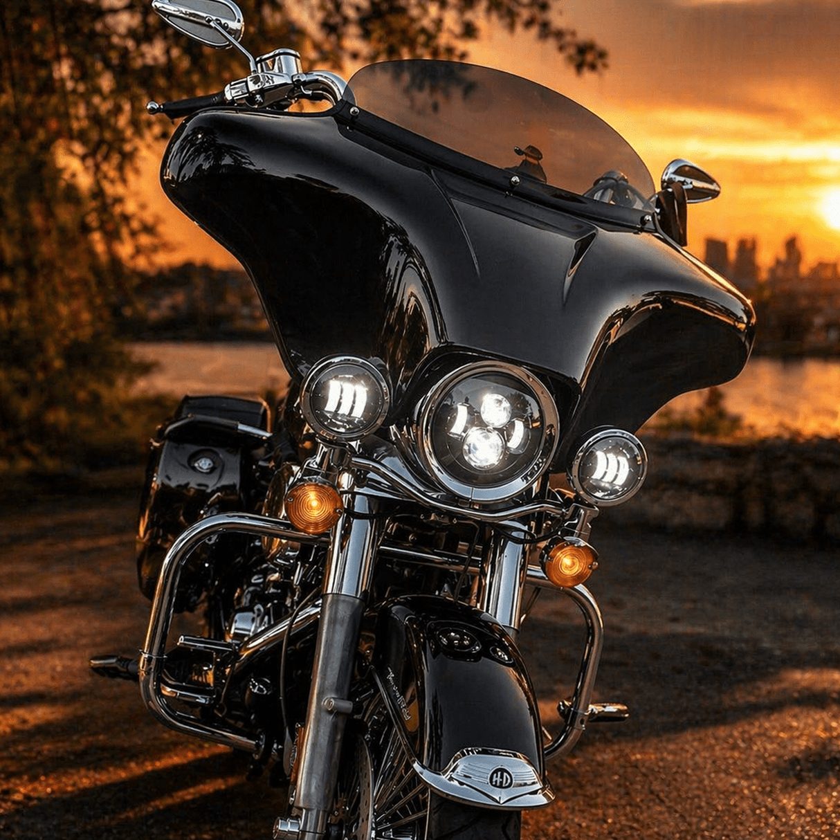 7 inch and 4.5 inch LED headlight kits for Harley-Davidson® and Indian® motorcycles